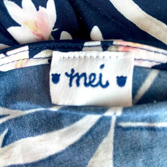 Floral Blouse - Picture 3 of 3